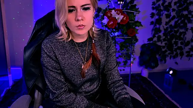 Show modela Kumiho_7777 na web-kameri