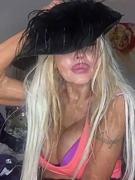 pammybarbwire webcam show