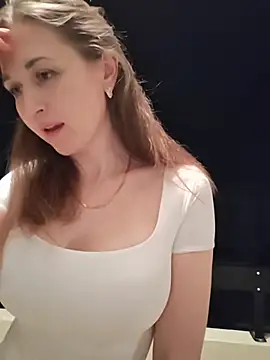 Show modela irresistibelle na web-kameri
