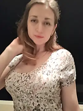 irresistibelle's Live XXX Chat
