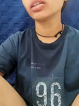 Cute_Naira6 网络视讯表演