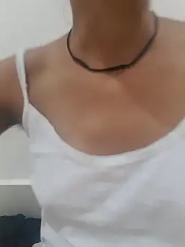 Cute_Naira6のライブチャットルーム