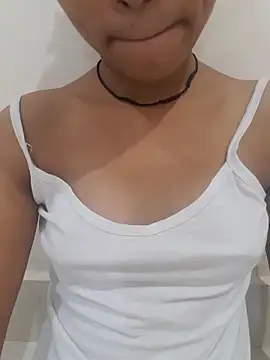 Cute_Naira6 Show in webcam