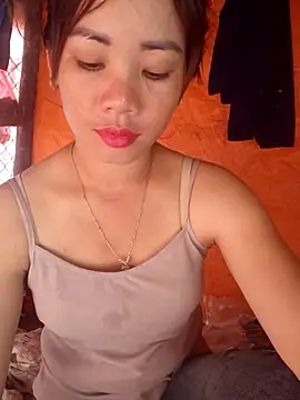 แชท XXX สดของ Isabella_pusy