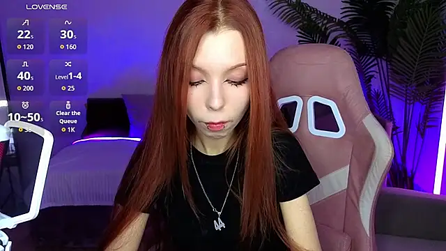 Star_Tarra's Live XXX Chat