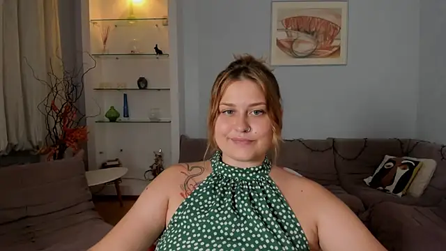 Chatroom XXX en direct de NoraLiin