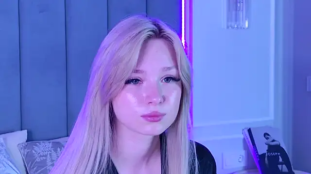 Czat XXX na żywo – Shy_Barbie