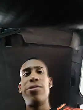 diegopalacios69 网络视讯表演