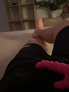 420niceguy Show in webcam