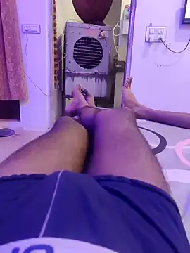 Webkamerová show atulchhakuri