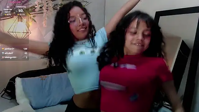 angeline_scotn Live XXX chat