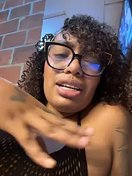 _Piel_Canela Chat XXX live