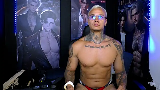 Show modela damian_becker na web-kameri
