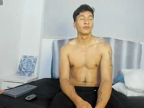Zayn_Moretti webcam show