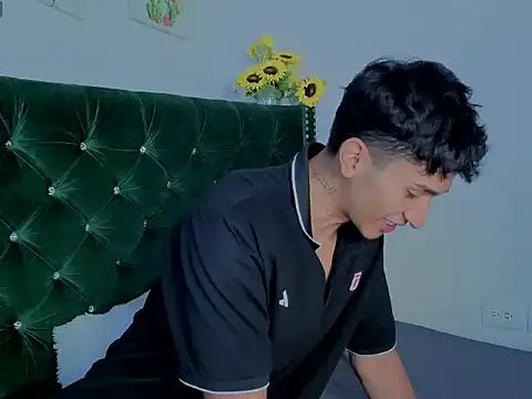 Zayn_Moretti – webcam-show