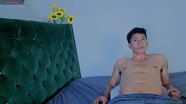 Zayn_Moretti's Webcam Show