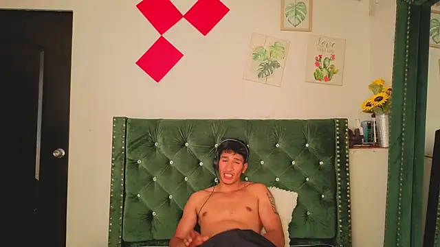 Zayn_Moretti webcam show