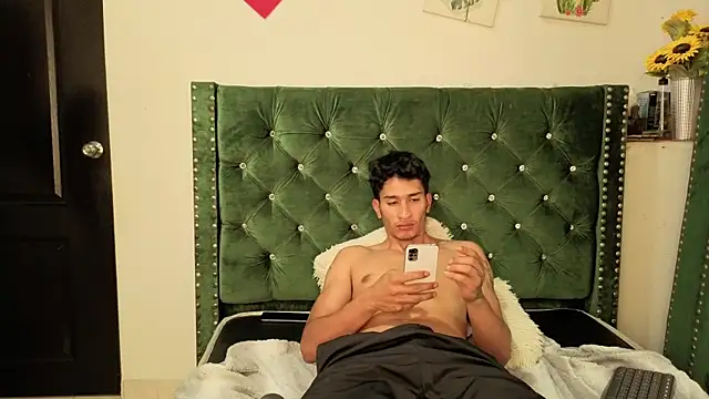 Chat XXX ao vivo de Zayn_Moretti