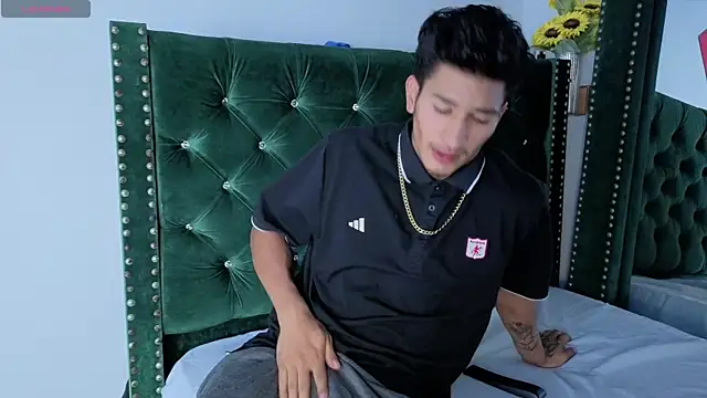 Zayn_Moretti Show Webcam