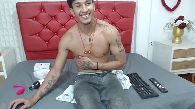 Zayn_Moretti Show Webcam