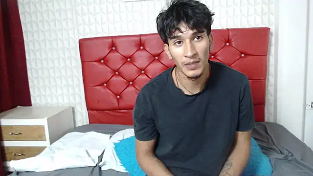 Zayn_Moretti 在線直播表演