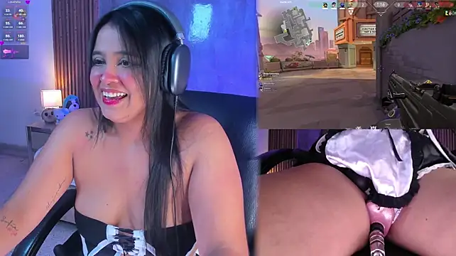 LuciaReid's Webcam Show