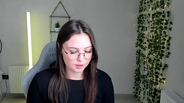 دردشة Regina_cute_ الجنسية المباشرة