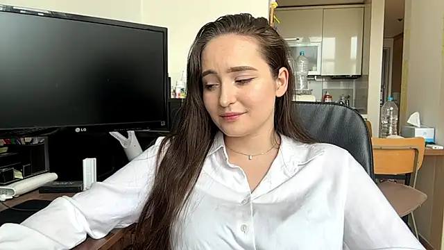 عرض كام Emilly_Cart