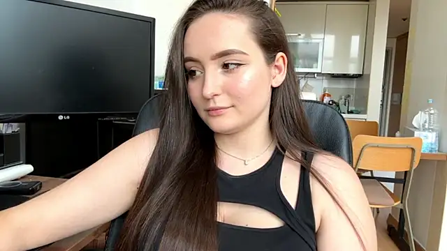 Sala de chat en directo de Emilly_Cart