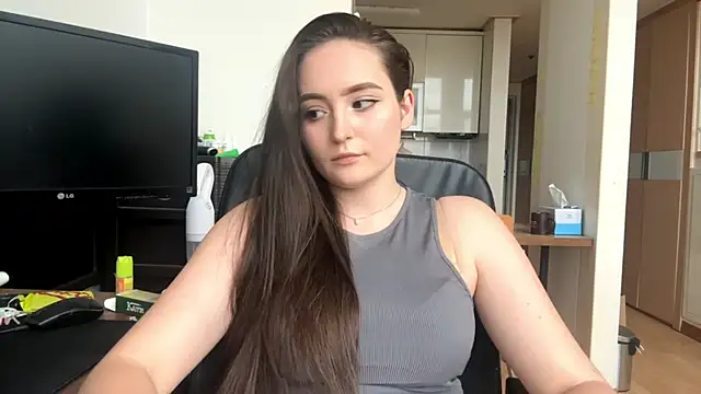 Emilly_Cart – Live XXX-chat