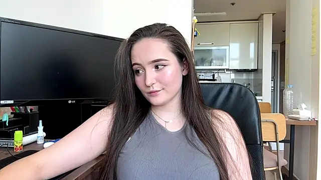 Emilly_Cart's Live XXX Chat