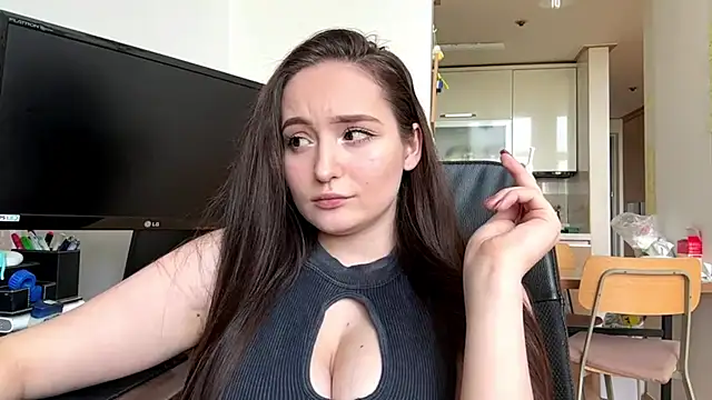 Emilly_Cart's Live XXX Chat