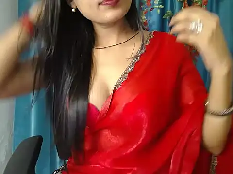 Naughtyy_Ranii01's Live XXX Chat