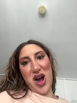 Nilay-Versaut – webcam-show