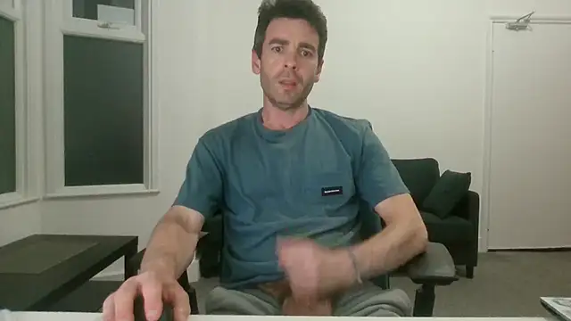 frenchbdmaninlondon Show Webcam