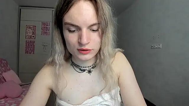 Webkamerová show milliKira006