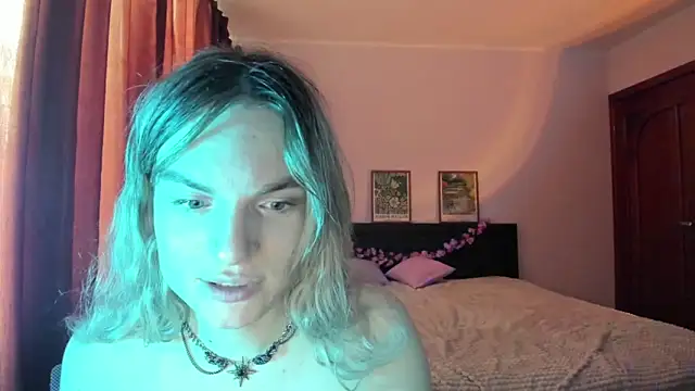 Webkamerová show milliKira006