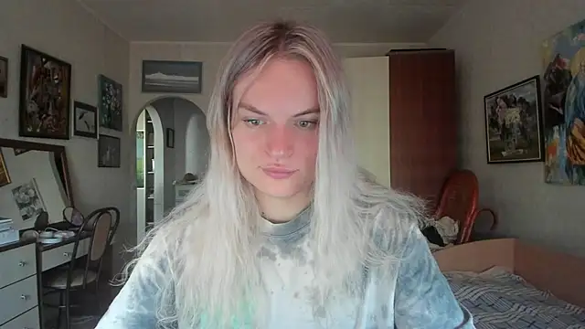 milliKira006's Webcam Show
