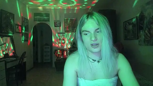 Webkamerová show milliKira006