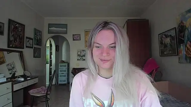 milliKira006 Webcam-Show