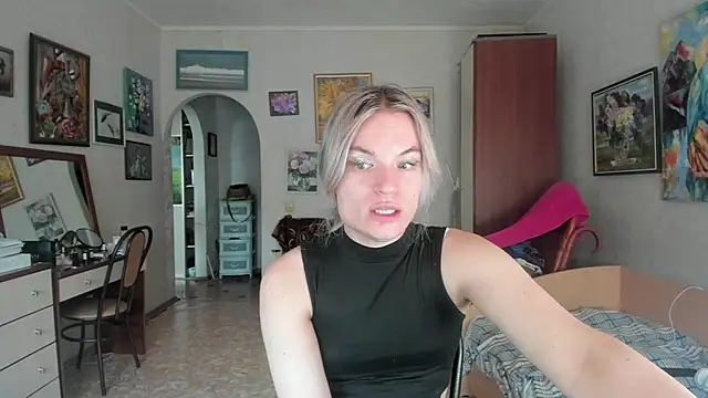 Webkamerová show milliKira006