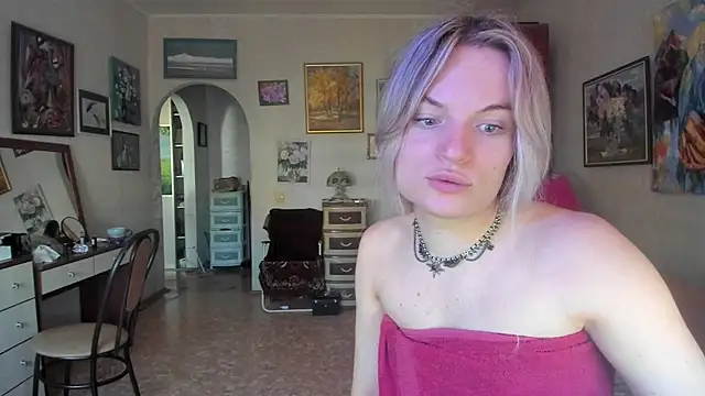 Webkamerová show milliKira006