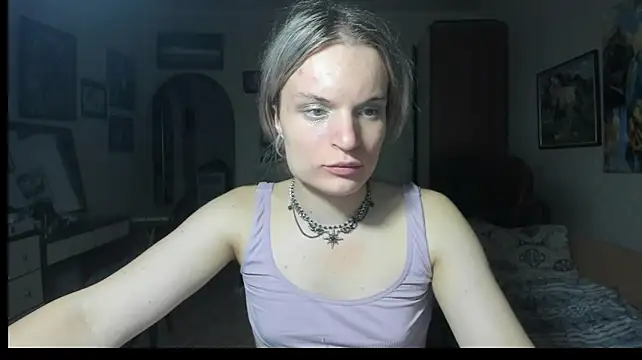 Webkamerová show milliKira006