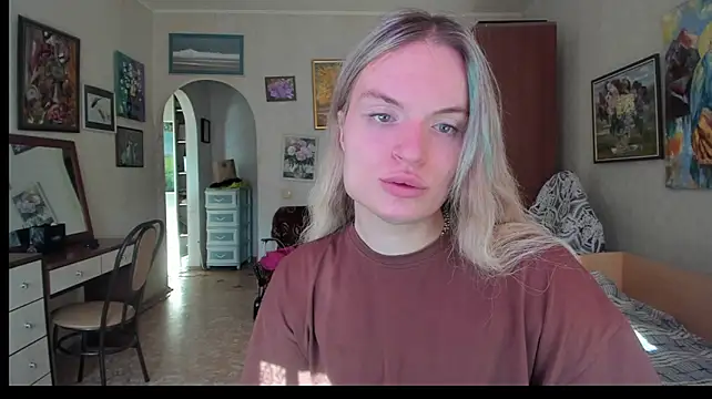 Webkamerová show milliKira006