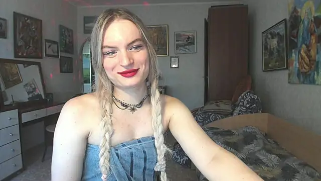 milliKira006 Pertunjukan Webcam