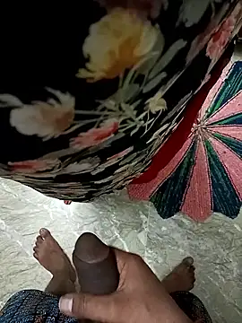 shivanic Show in webcam