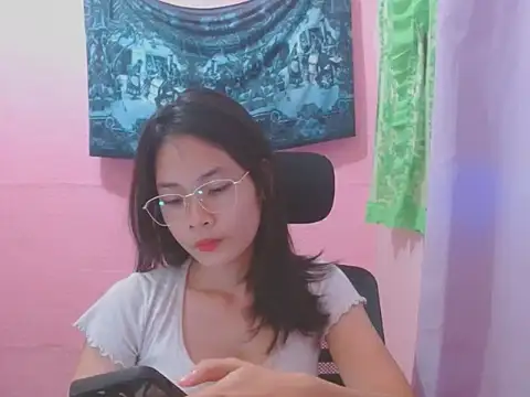 Pokój czatu na żywo – Sweetsexylady19