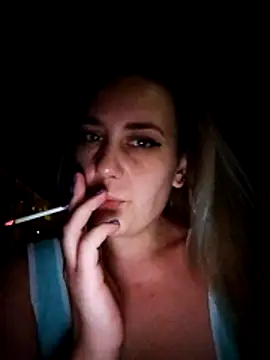 DARKLUNA_3 Webcam show