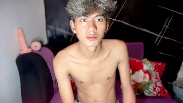 p1noytwink_xel Pertunjukan Webcam