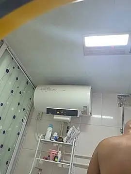 הופעת וובקאם של 123wcnmlgb123